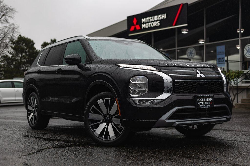 2025 MITSUBISHI Outlander