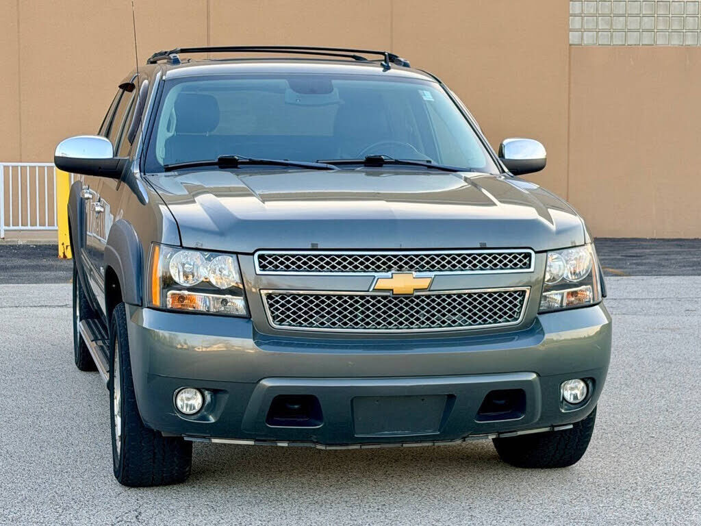 2011 CHEVROLET Avalanche