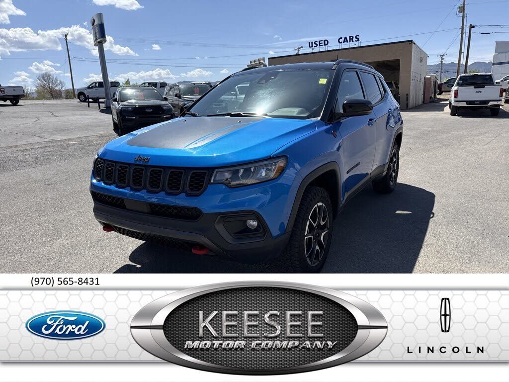 2025 JEEP Compass