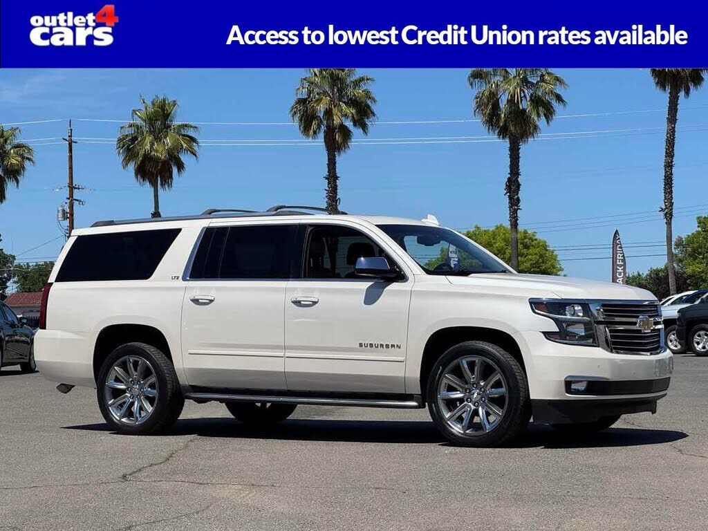 2015 CHEVROLET Suburban