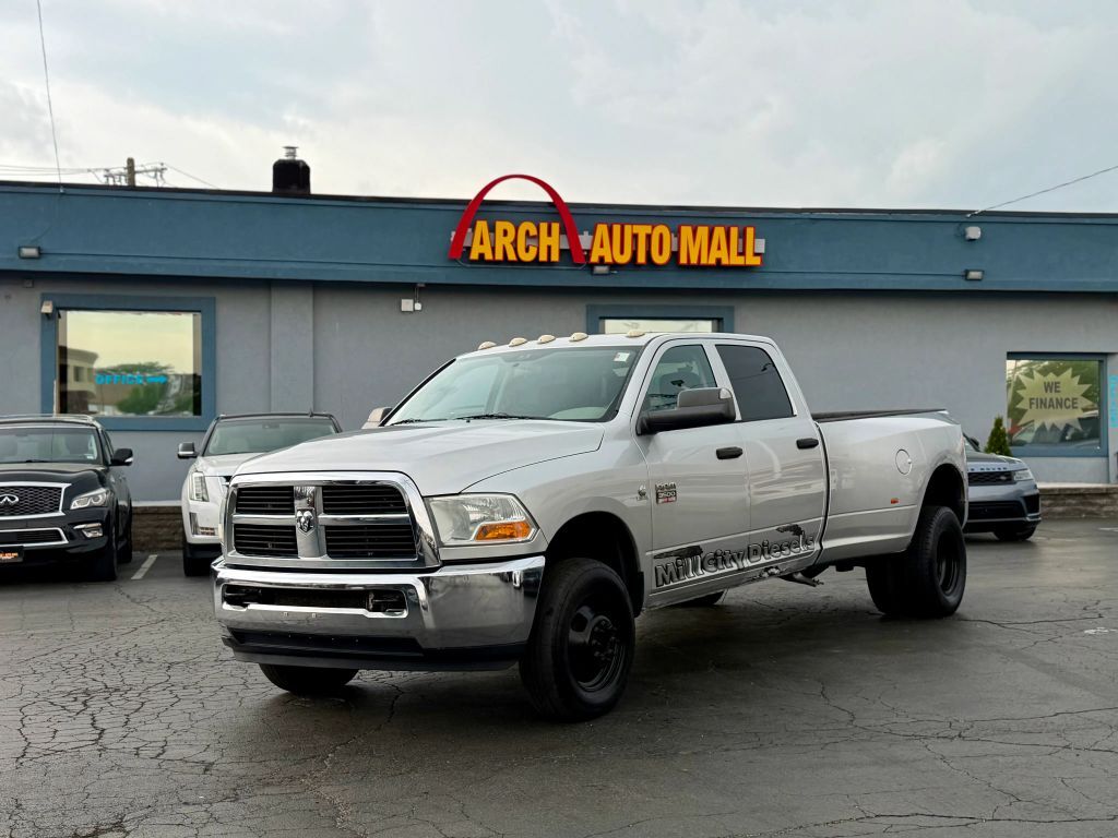 2012 DODGE Ram