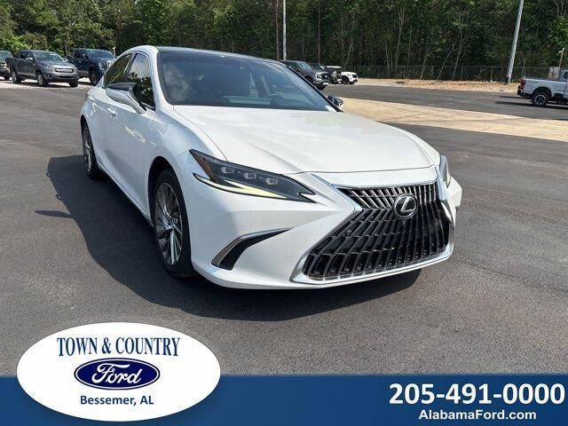 2022 LEXUS ES