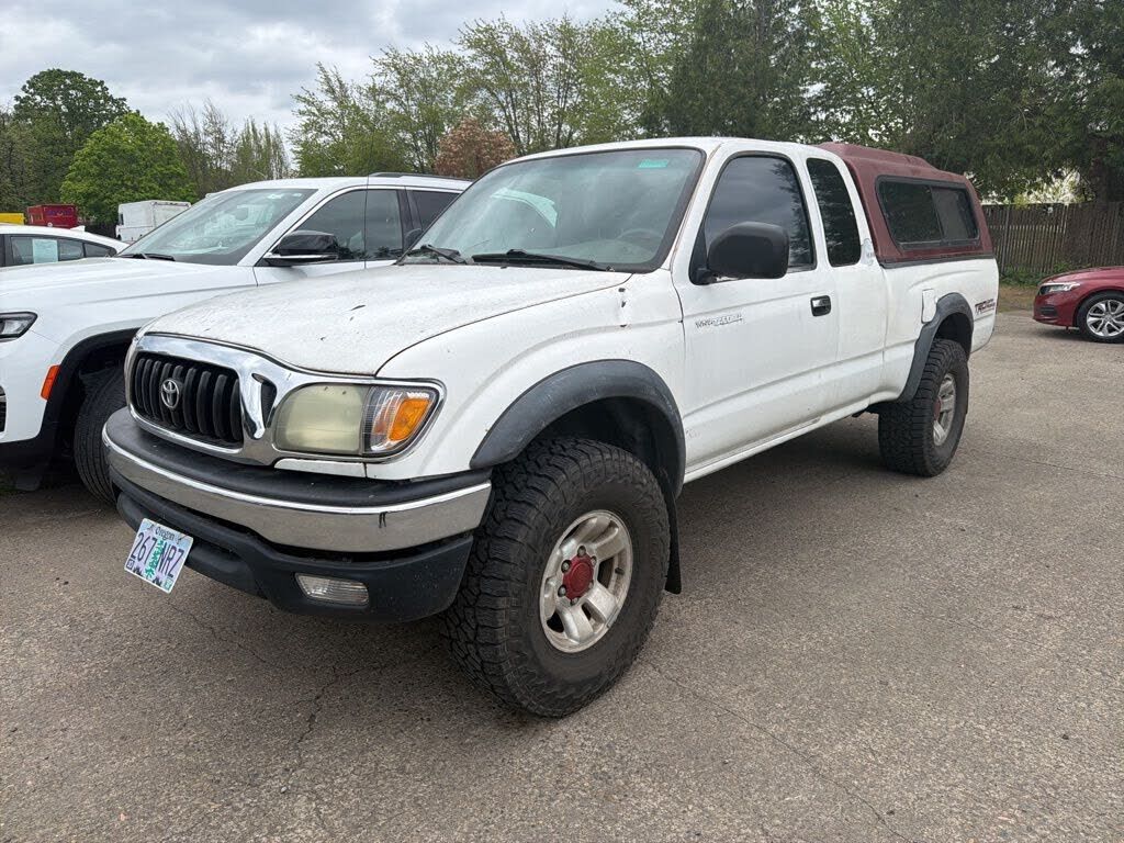 2004 TOYOTA Tacoma