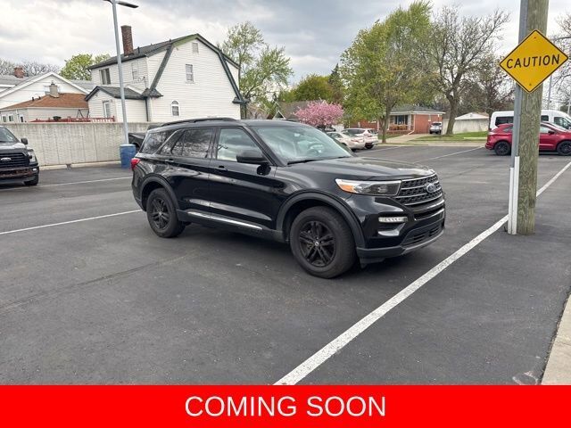 2023 FORD Explorer