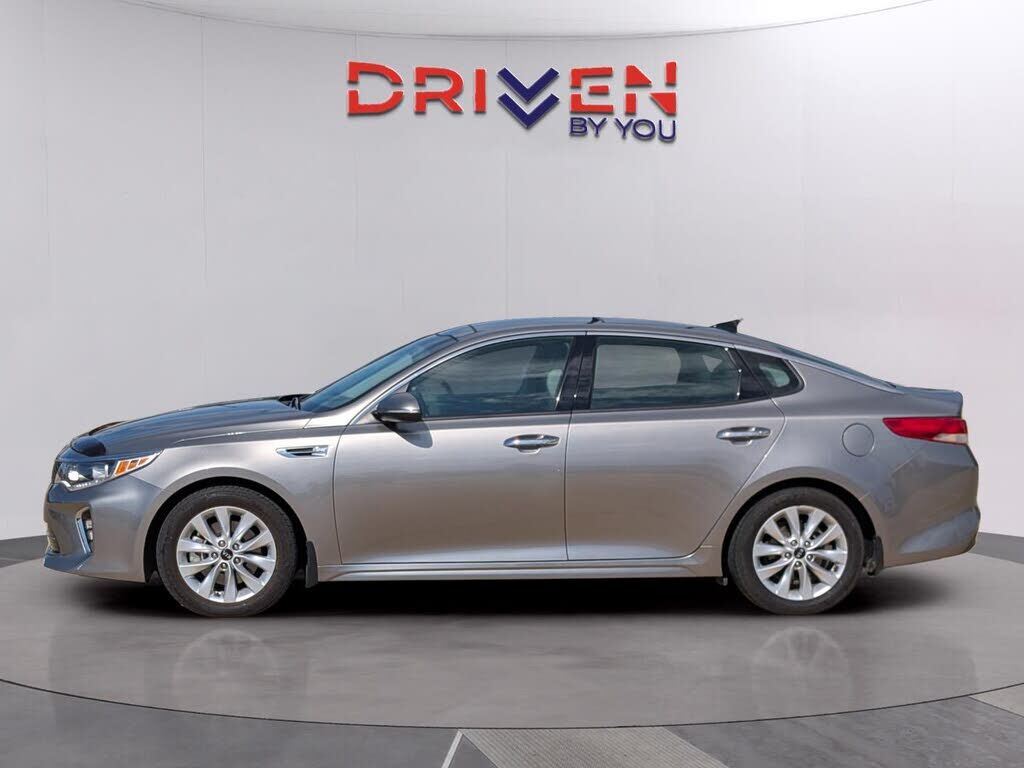2018 KIA Optima