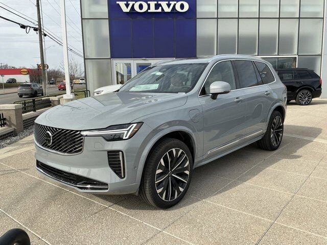 2026 VOLVO XC90