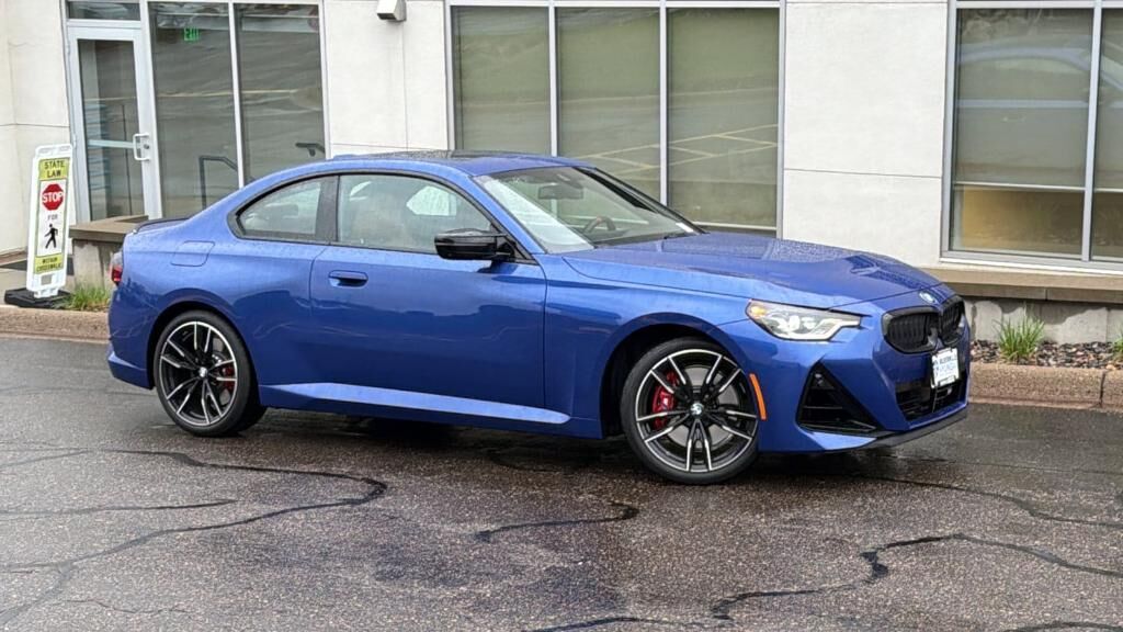 2025 BMW M2