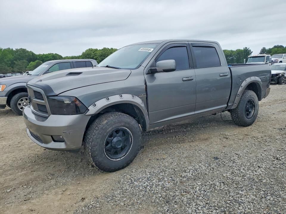 2012 DODGE Ram
