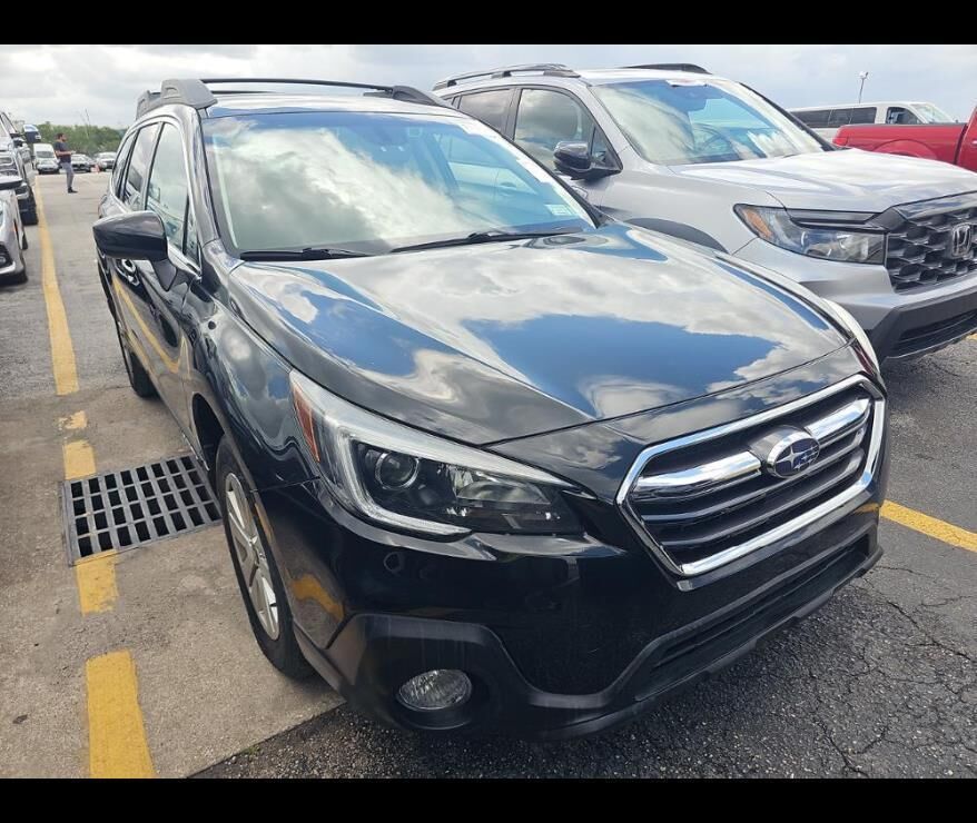 2019 SUBARU Outback