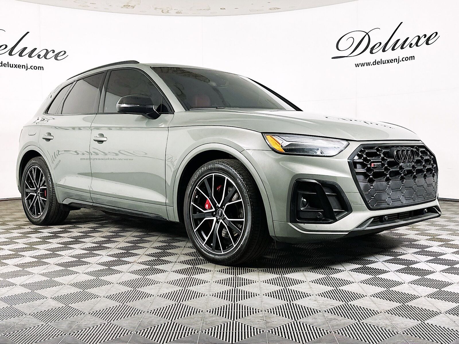 2024 AUDI SQ5