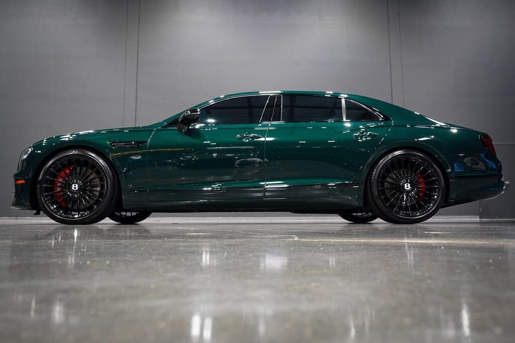 2023 BENTLEY Flying Spur