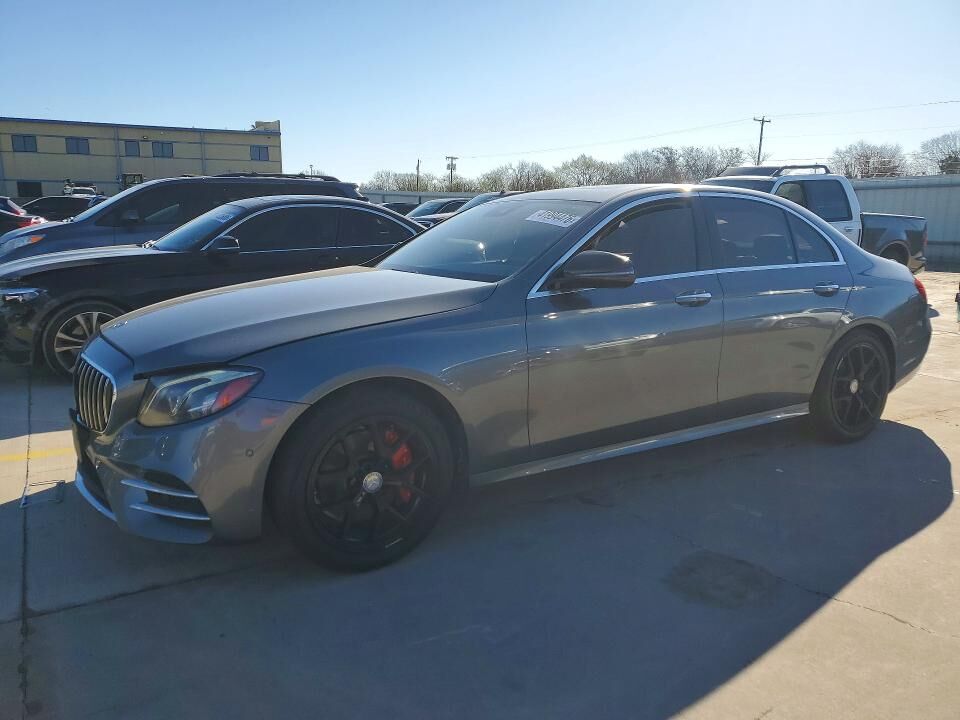 2017 MERCEDES-BENZ E-Class