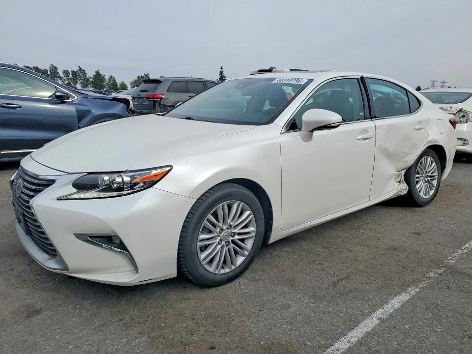 2017 LEXUS ES