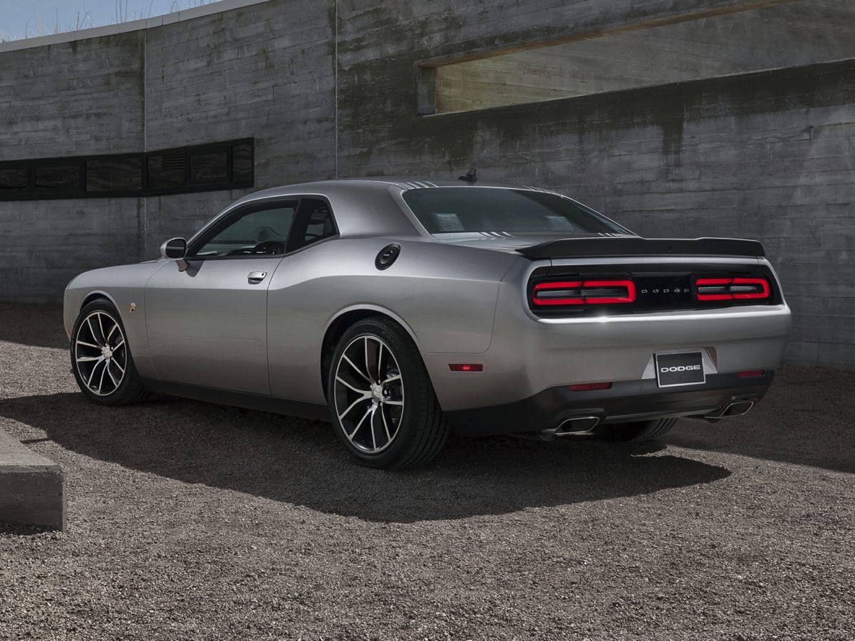 2016 DODGE Challenger