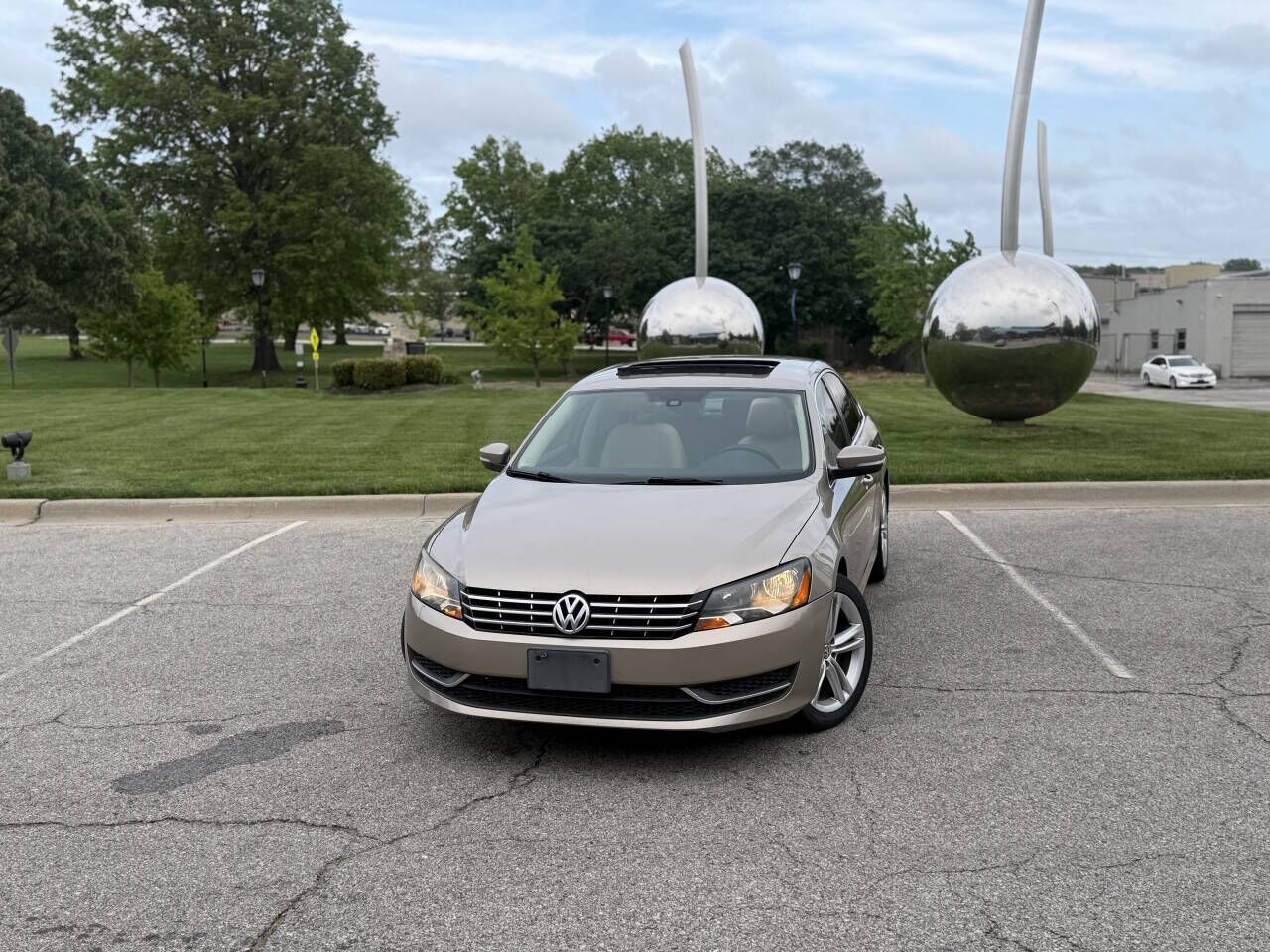 2015 VOLKSWAGEN Passat