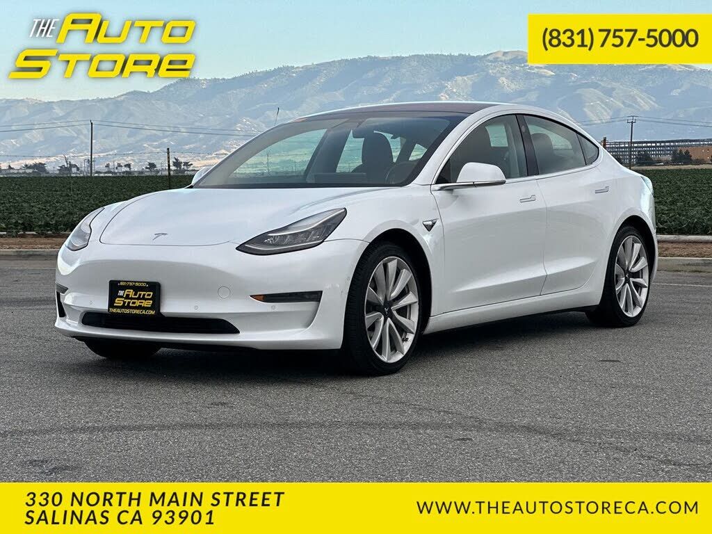 2018 TESLA Model 3