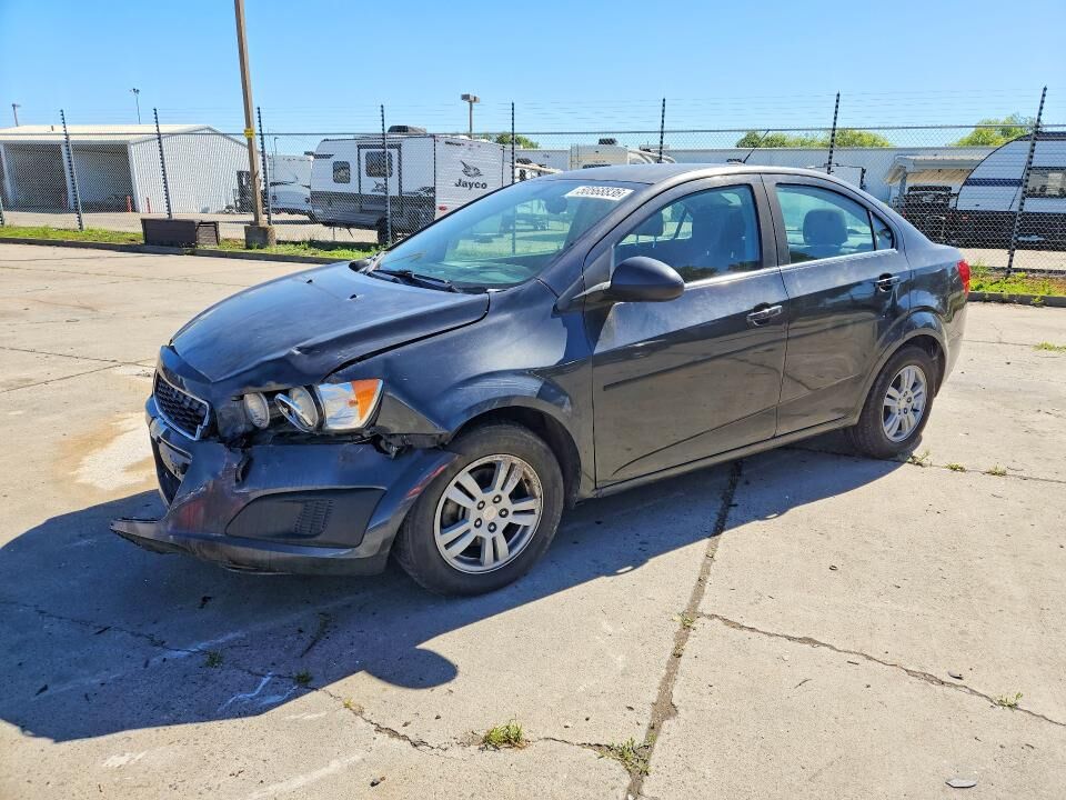 2016 CHEVROLET Sonic