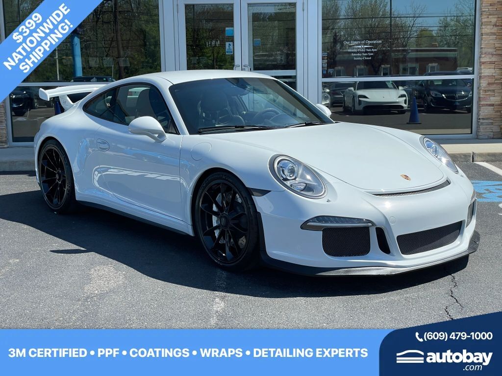 2015 PORSCHE 911