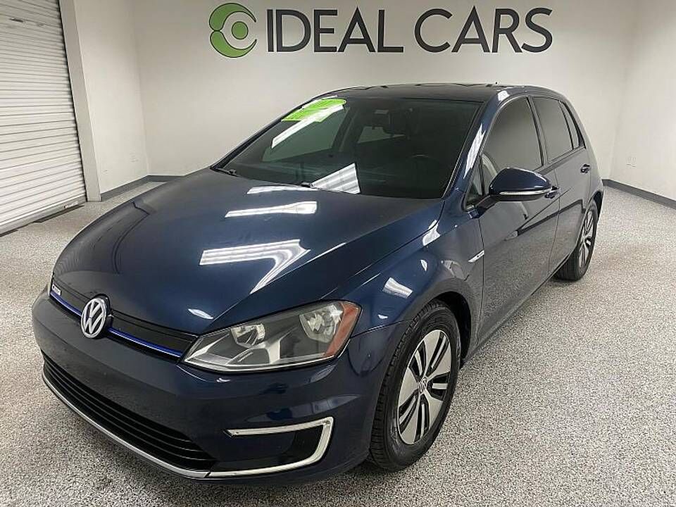 2016 VOLKSWAGEN e-Golf