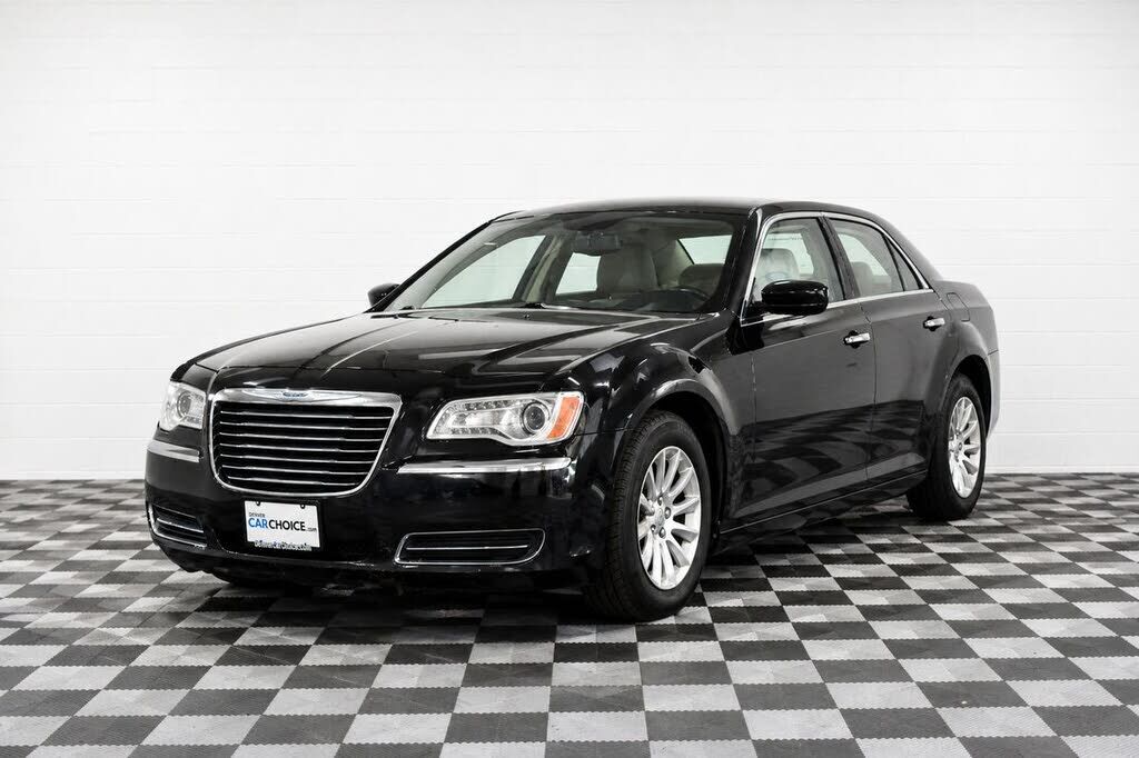 2014 CHRYSLER 300