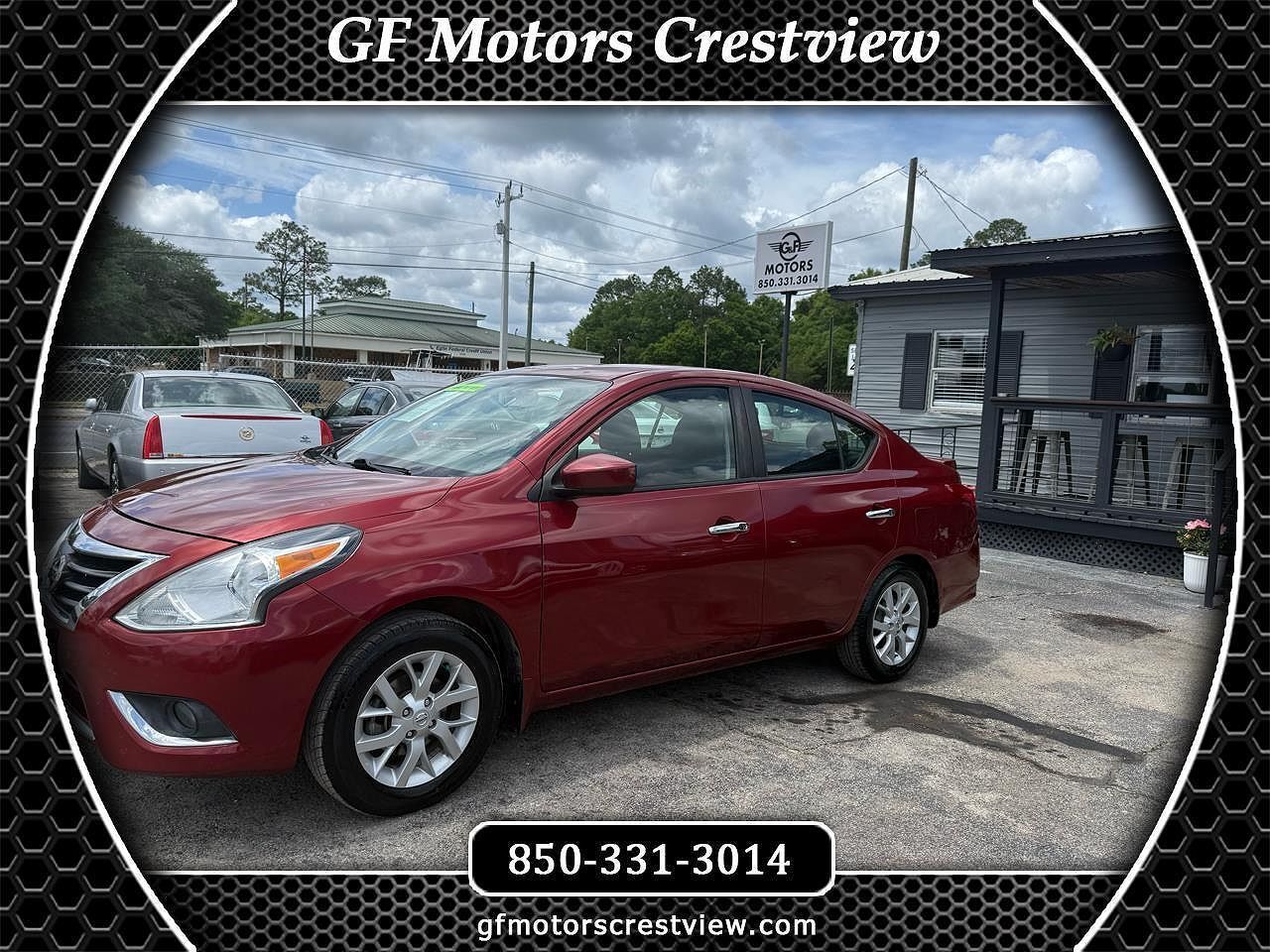 2017 NISSAN Versa