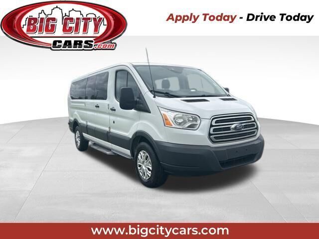 2015 FORD Transit