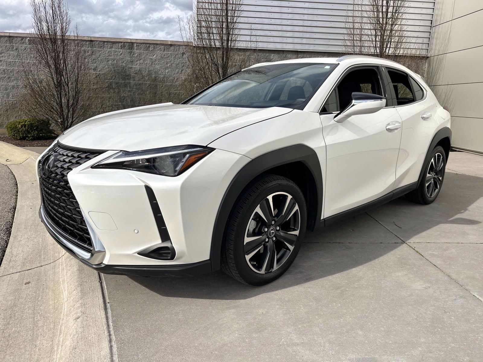 2023 LEXUS UX