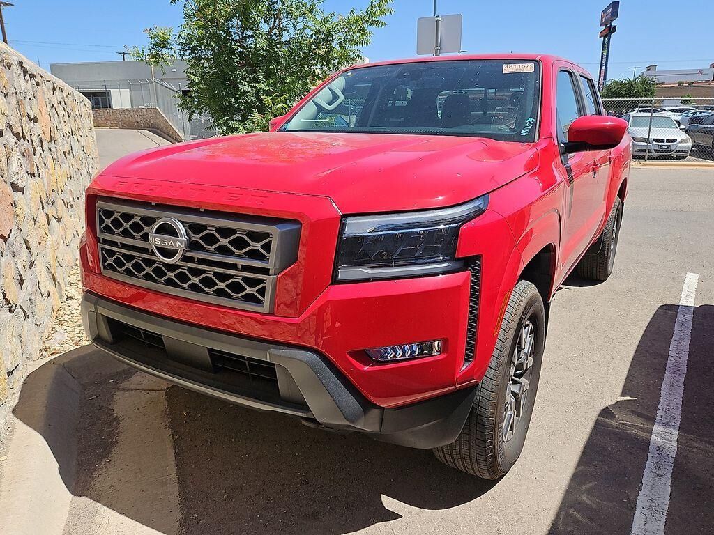 2024 NISSAN Frontier