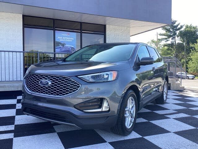 2023 FORD Edge