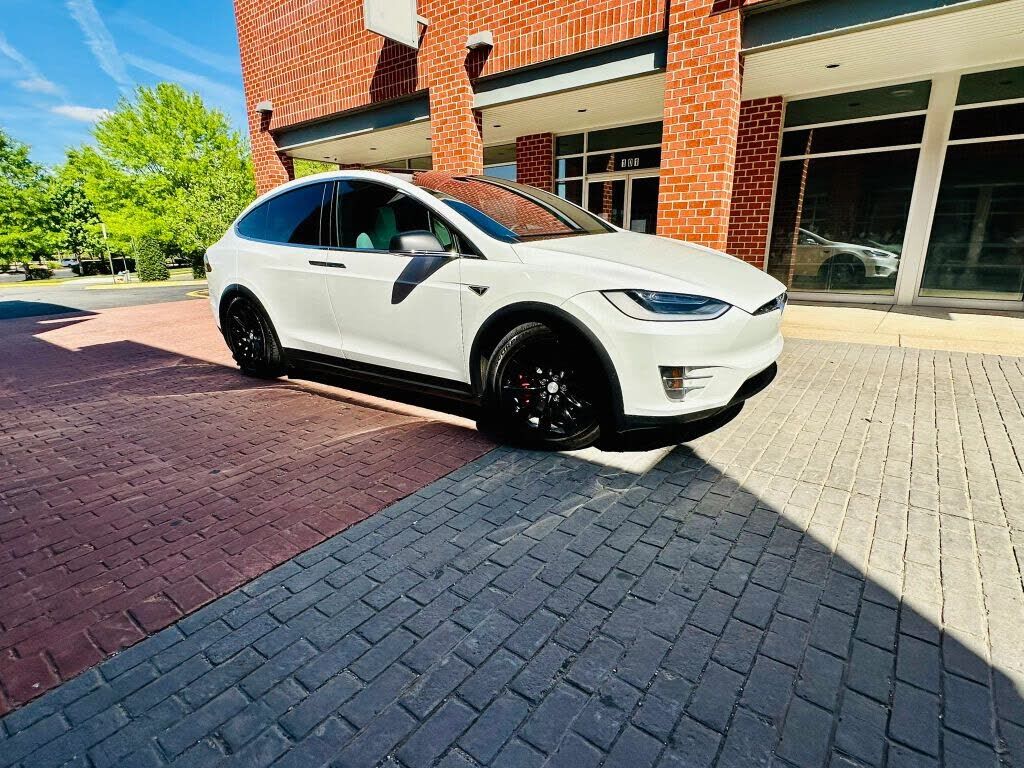 2016 TESLA Model X