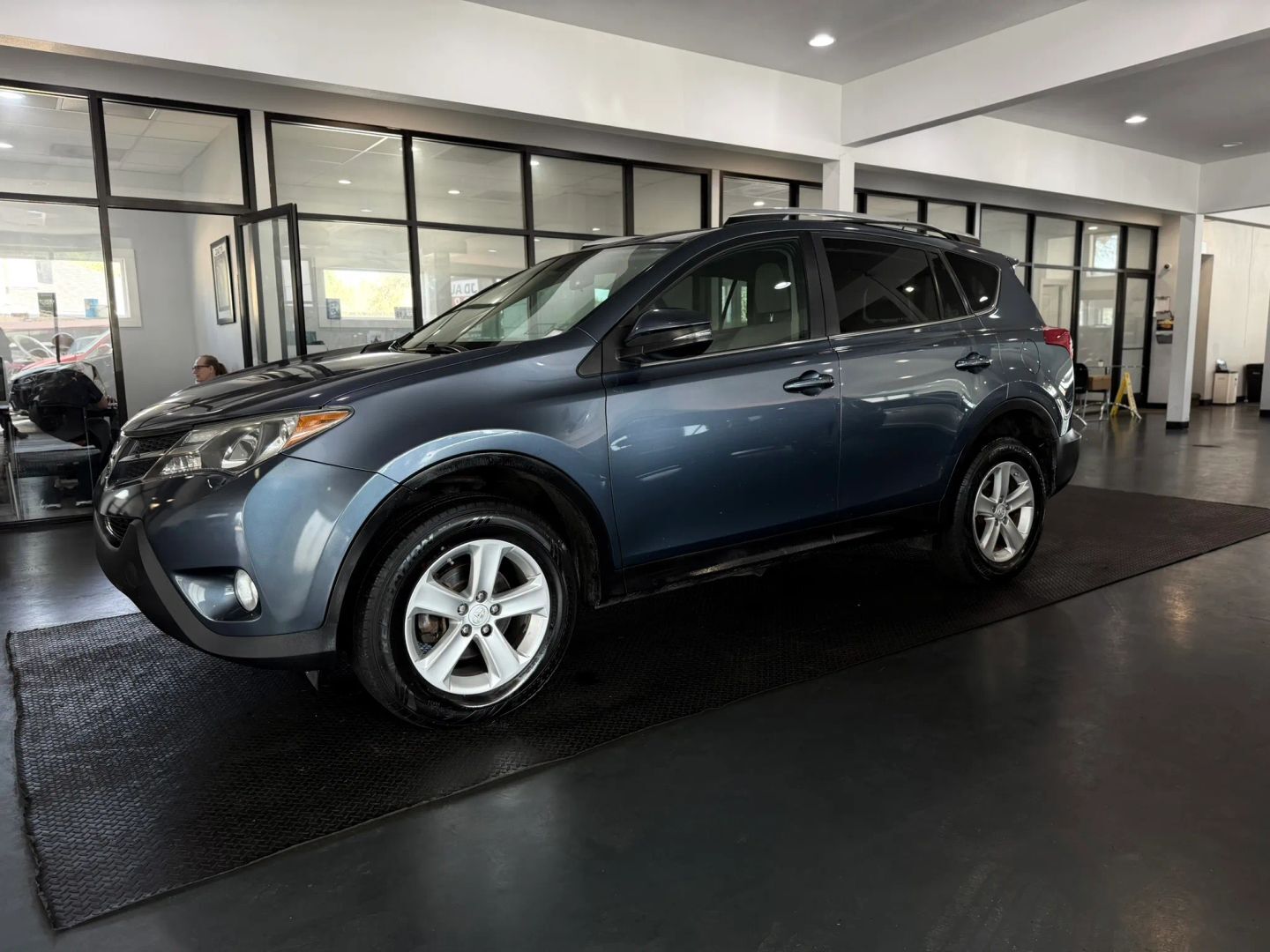 2014 TOYOTA RAV4