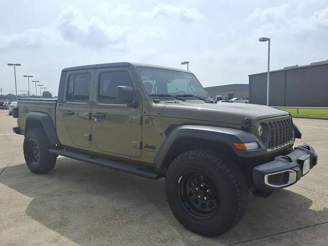 2025 JEEP Gladiator
