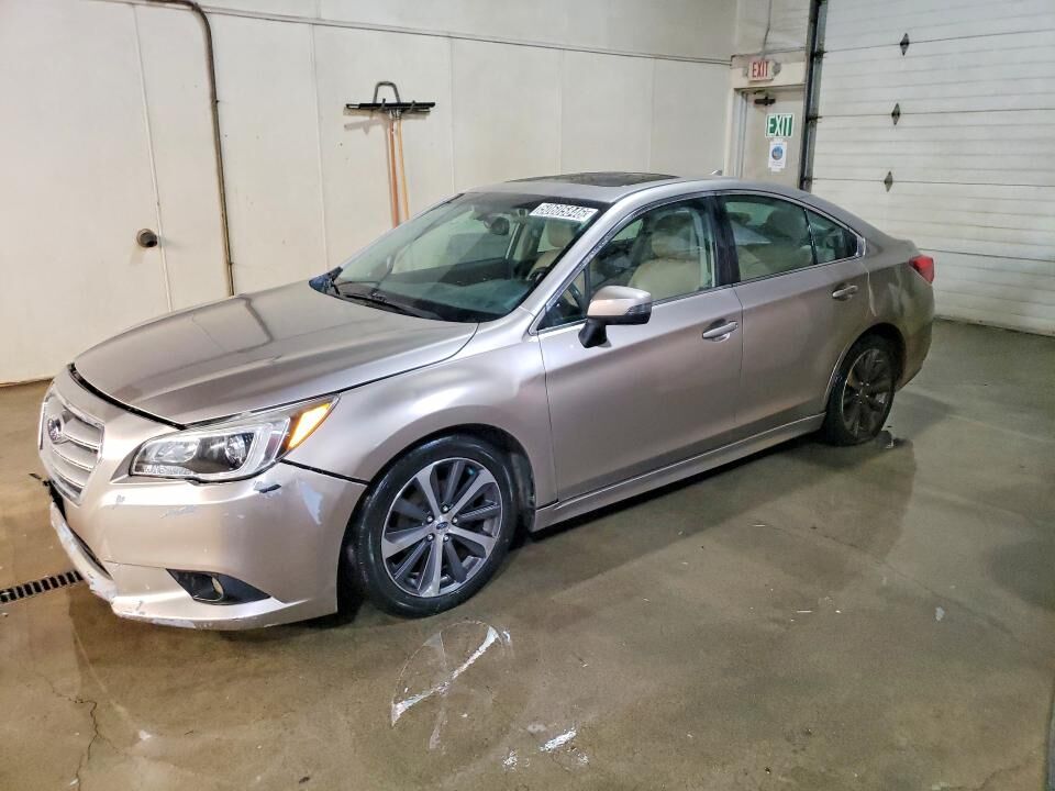 2016 SUBARU Legacy