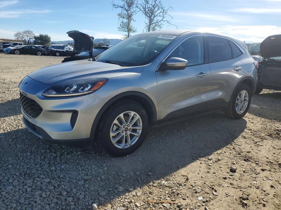 2021 FORD Escape