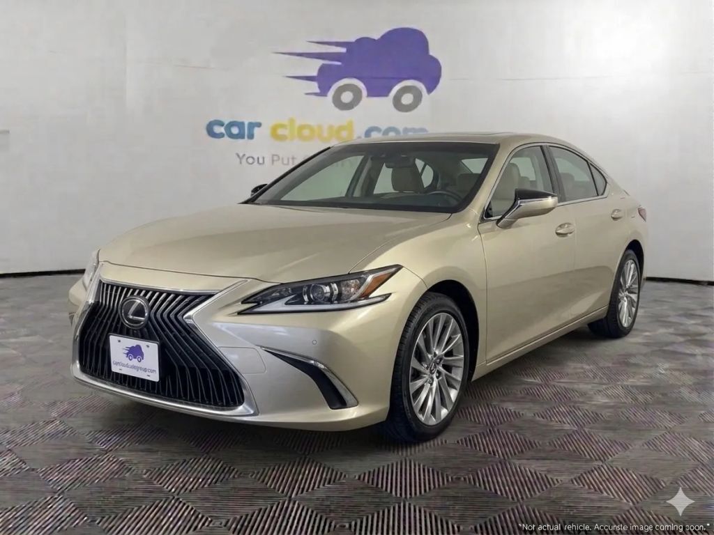 2018 LEXUS ES