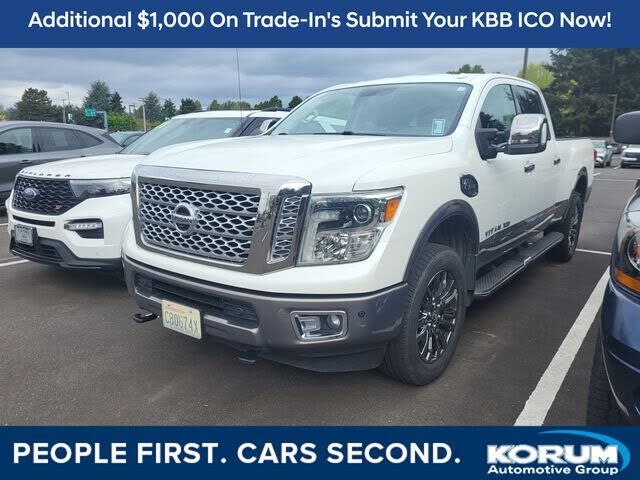 2016 NISSAN Titan