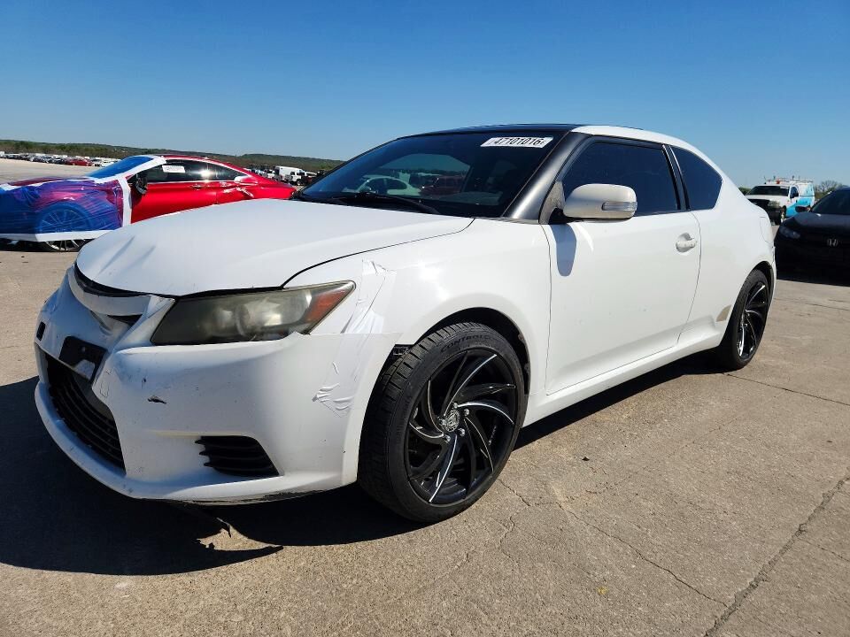 2011 TOYOTA SCION