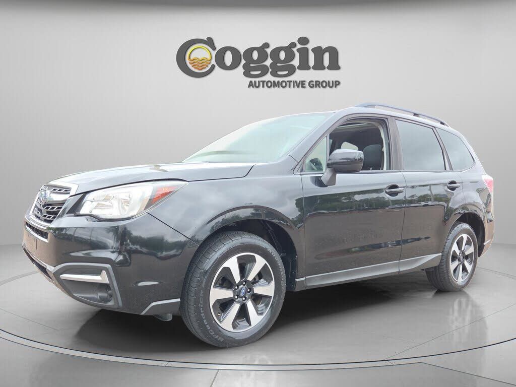 2017 SUBARU Forester