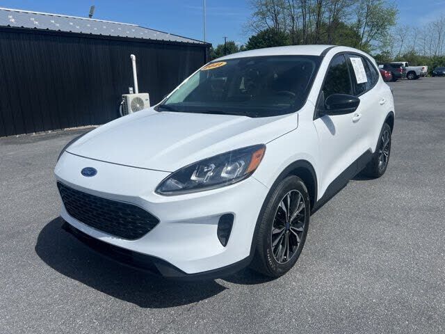 2021 FORD Escape