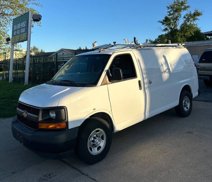 2017 CHEVROLET Express