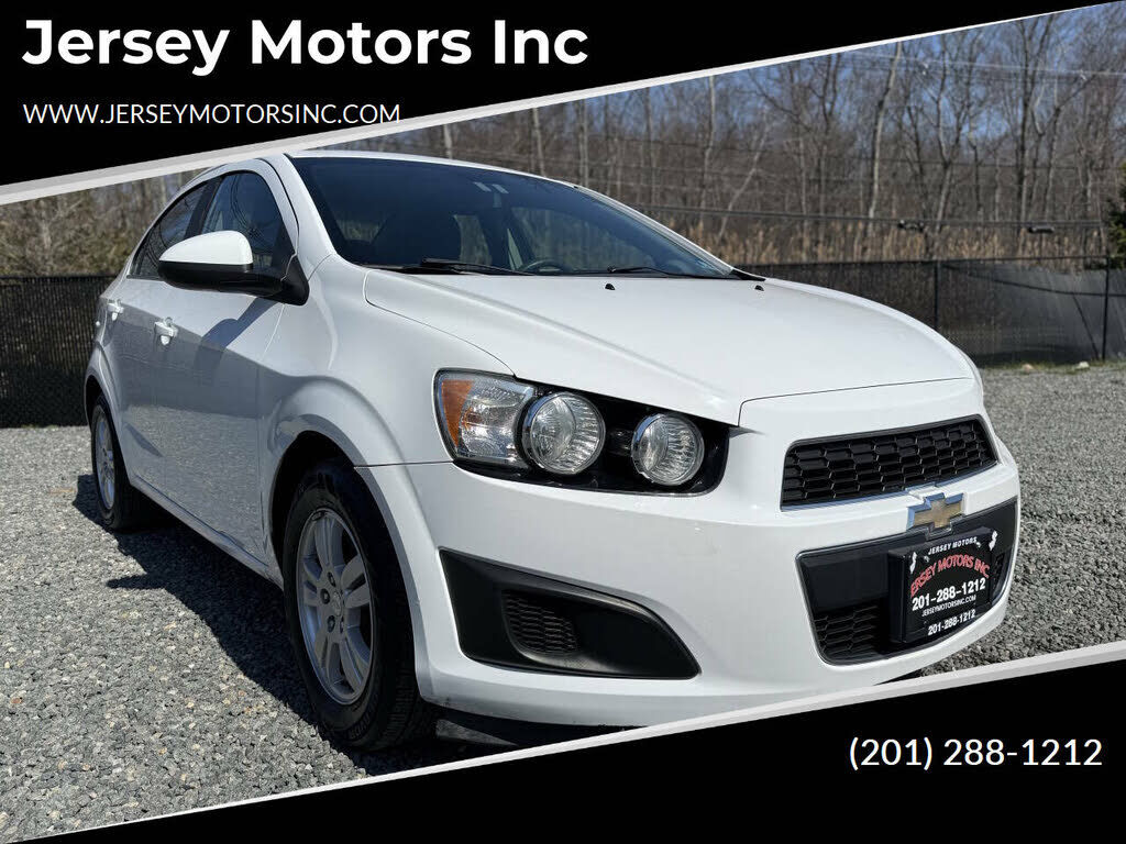 2013 CHEVROLET Sonic