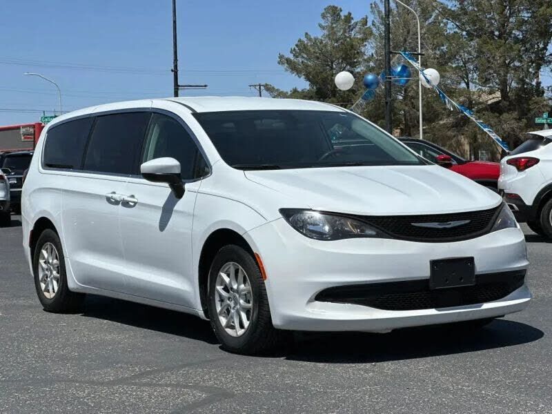 2022 CHRYSLER Pacifica
