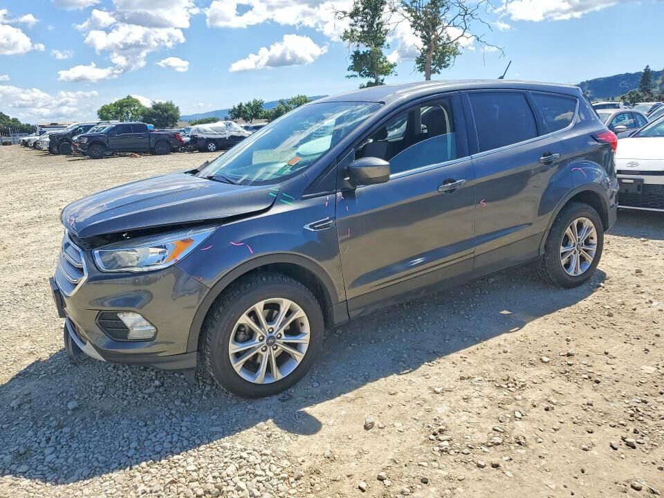 2019 FORD Escape