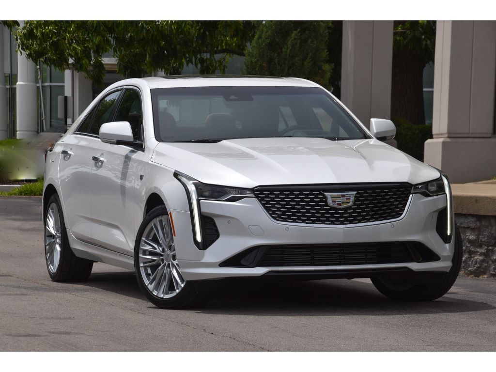 2023 CADILLAC CT4