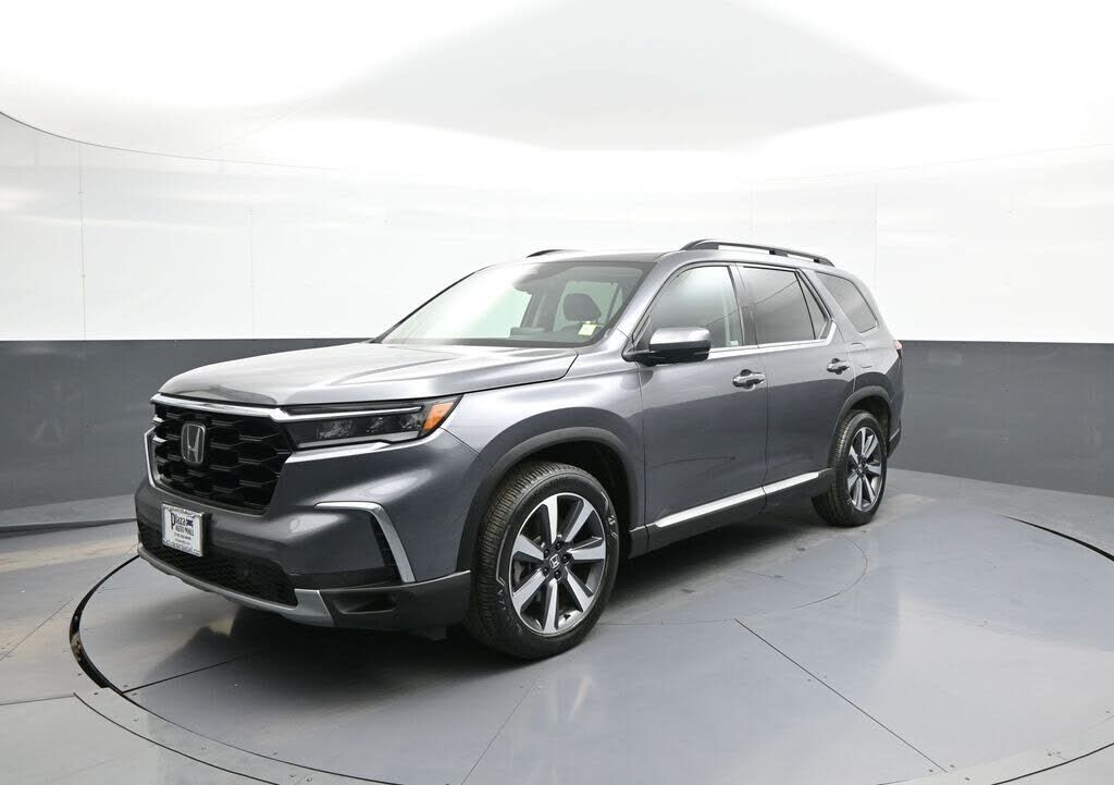2023 HONDA Pilot