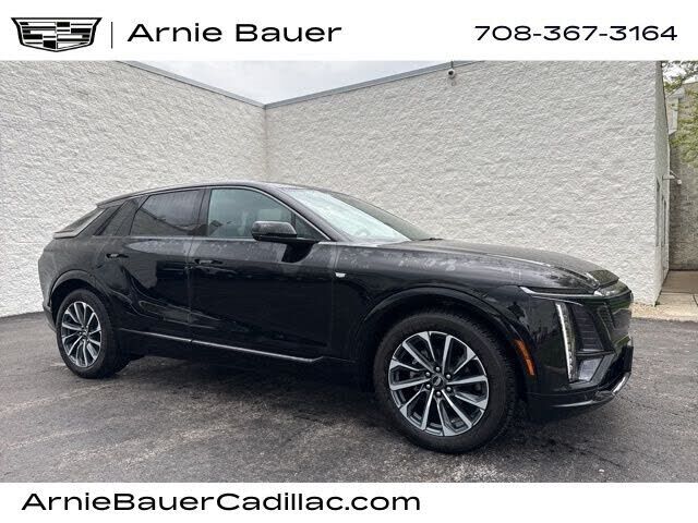 2024 CADILLAC Lyriq