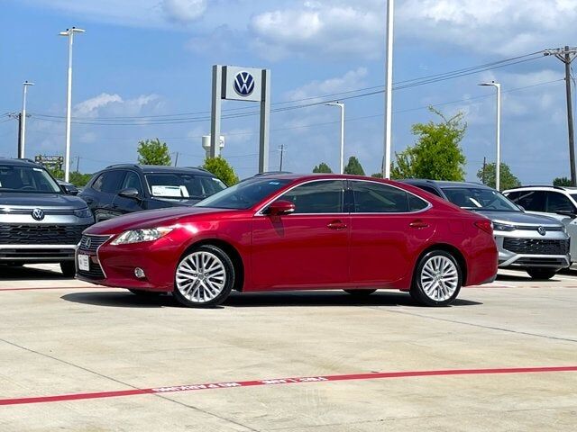 2013 LEXUS ES