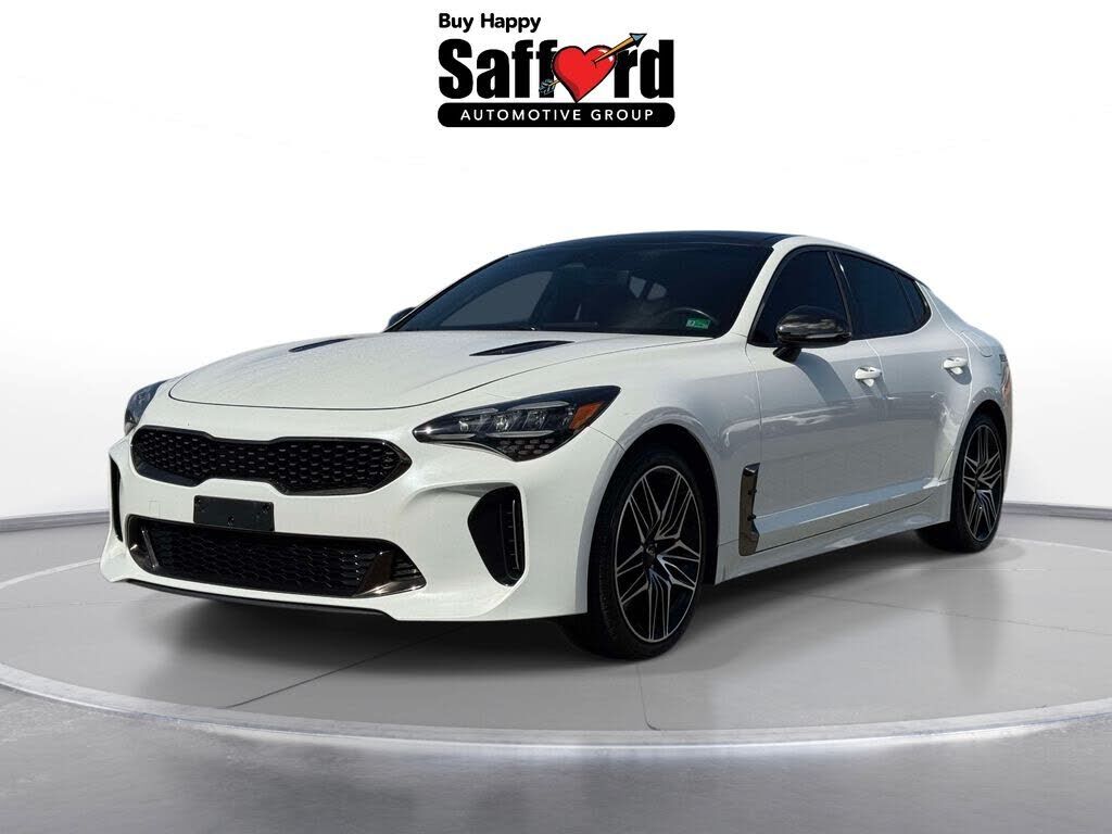 2022 KIA Stinger