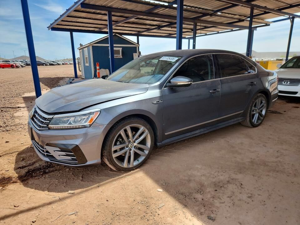 2017 VOLKSWAGEN Passat