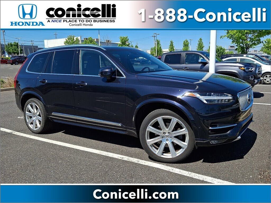 2017 VOLVO XC90